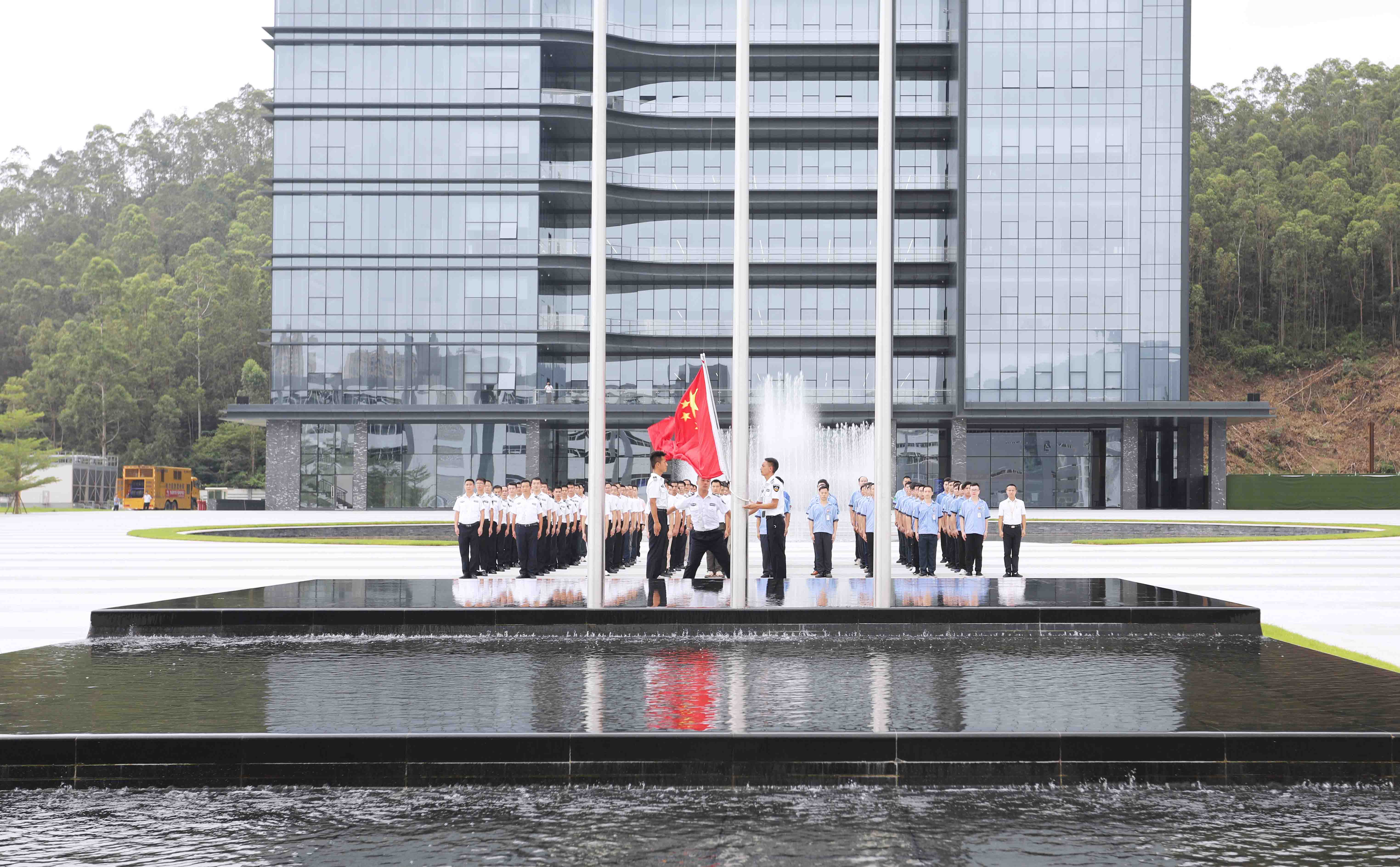 必一运动科技举行八一退伍军人活动